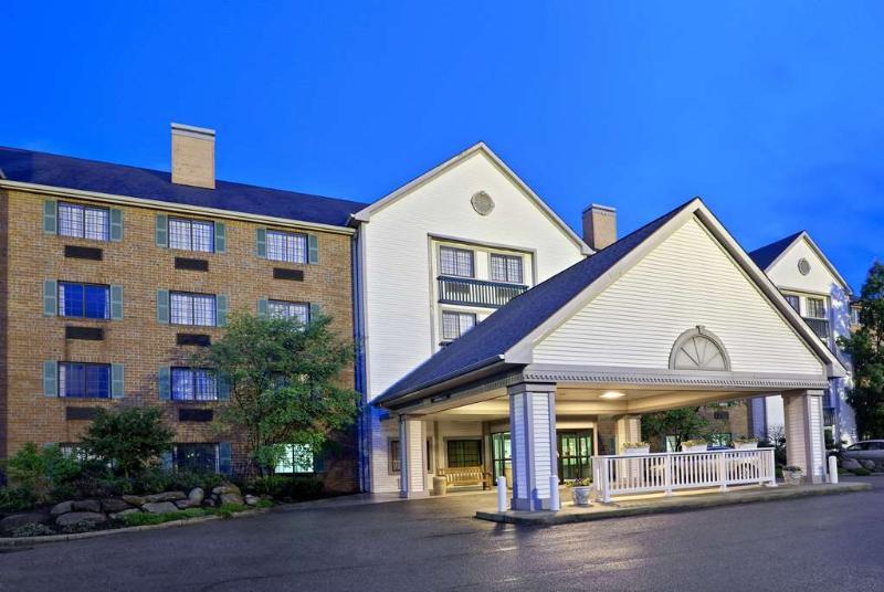 Hotel La Quinta By Wyndham Cleveland Macedonia Exterior foto